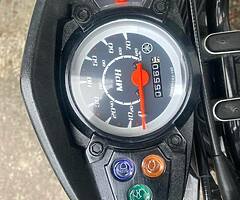 Yamaha BWs 125 scooter 2013