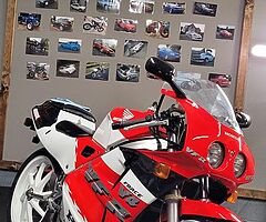 1990 vfr nc30 - Image 4/7