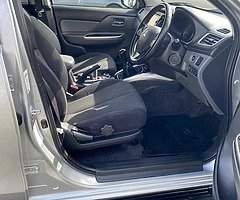 2016 MITSUBISHI L200 *FINANCE AVAILABLE * - Image 9/9