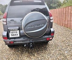 2007 toyota landcruiser 5 seter