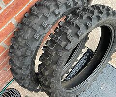 Motorcross tyres