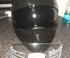 Bell broozer motorcycle helmet small worn once