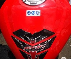 2016 Honda CBR - Image 6/10