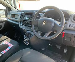 2017 Renault Trafic Business Plus+ - Image 4/10