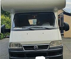 2005 Motorhome - Image 5/6