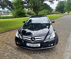 Mercedes benz E Coupe