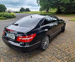 Mercedes benz E Coupe - Image 5/9