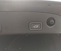 Jaguar XJL - Image 5/10