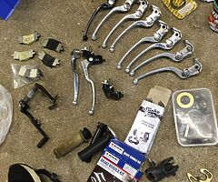 suzuki gsxr 600/750 2011-21 spares - Image 10/10