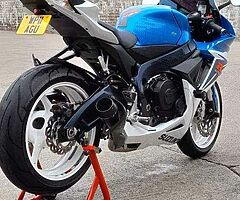 2011 Suzuki GSX-R - Image 4/5