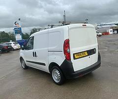 2013 Vauxhall Combo - Image 4/5