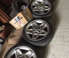 Land Rover Mondials