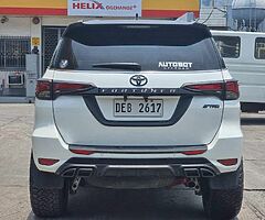 Cars - Image 6/6