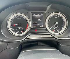 Skoda Octavia STILE - Image 8/10