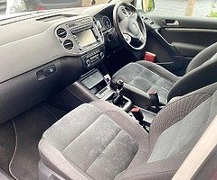 151 volkswagen tiguan sport 2.0