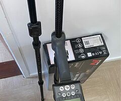 Minelab Equniox 800 professional metal detector