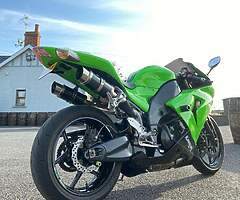 2007 Kawasaki ZX10 - Image 3/5