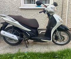 132 Suzuki sixteen - Image 5/5