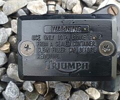 Trimpth 675 street triple parts - Image 6/6