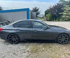 BMW 320d 
Millage 128k 
Full service done 23/8/2021
Tax 3/22
Nct 7/22... - Image 3/6