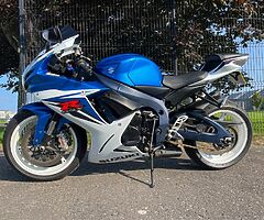 2011 Suzuki GSX-R - Image 3/6