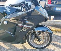 CBR 1100XX - Image 7/10