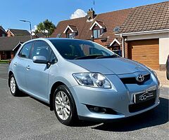 2008 Toyota Auris