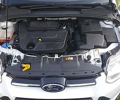 12 FOCUS TITANIUM 2.0TDCI AUTOMATIC - Image 4/6