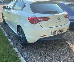 2014 Alfa Romeo Giulietta 1.4 turbo (170 bhp) - Image 3/4