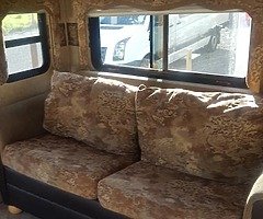 34ft American 5th wheel caravan - Image 6/10
