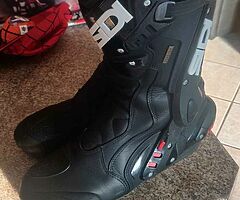 Sidi st gortex motorcycle boots size 11 waterproof