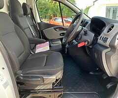 2017 Renault Trafic Business Plus+ - Image 4/10