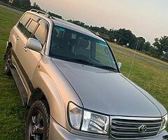 2003 Toyota  Amazon