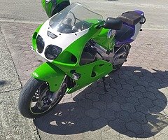 Kawasaki zx7r