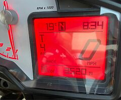 2016 Aprilia Tuono - Image 4/10