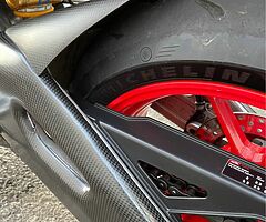 2016 Aprilia Tuono - Image 8/10