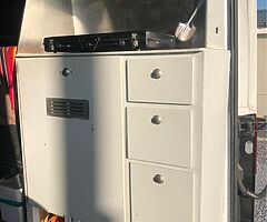 2016 Transit (camper) - Image 5/10