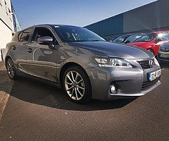 132 Lexus CT 200h Auto Hybrid/High spec/Leather