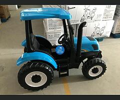 Free competition of the kids 24v ride on new Holland tractor - Image 4/4