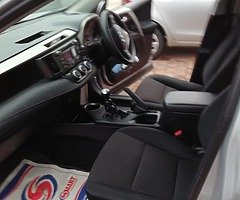 Toyota Rav 4 - Image 3/10