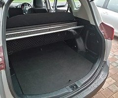 Toyota Rav 4 - Image 4/10