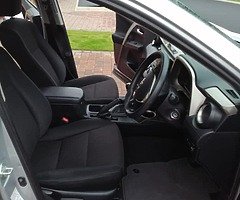 Toyota Rav 4 - Image 6/10
