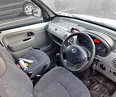 Nissan kubistan
