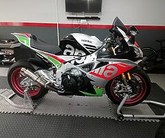 2017 Aprilia RSV4