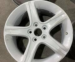 6 Lexus sports and 4 center caps and other Lexus parts for sale
