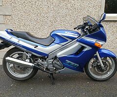 1990 Kawasaki ZZR