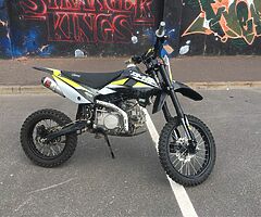 2017 Stomp Z3-140 - Image 4/5