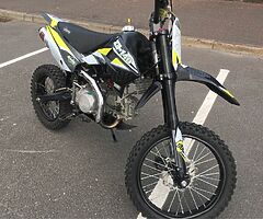 2017 Stomp Z3-140 - Image 5/5