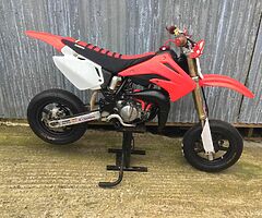 2007 Honda CR - Image 5/5