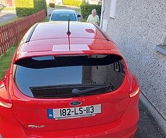 Ford Focus 1.5 ST line - Image 3/8